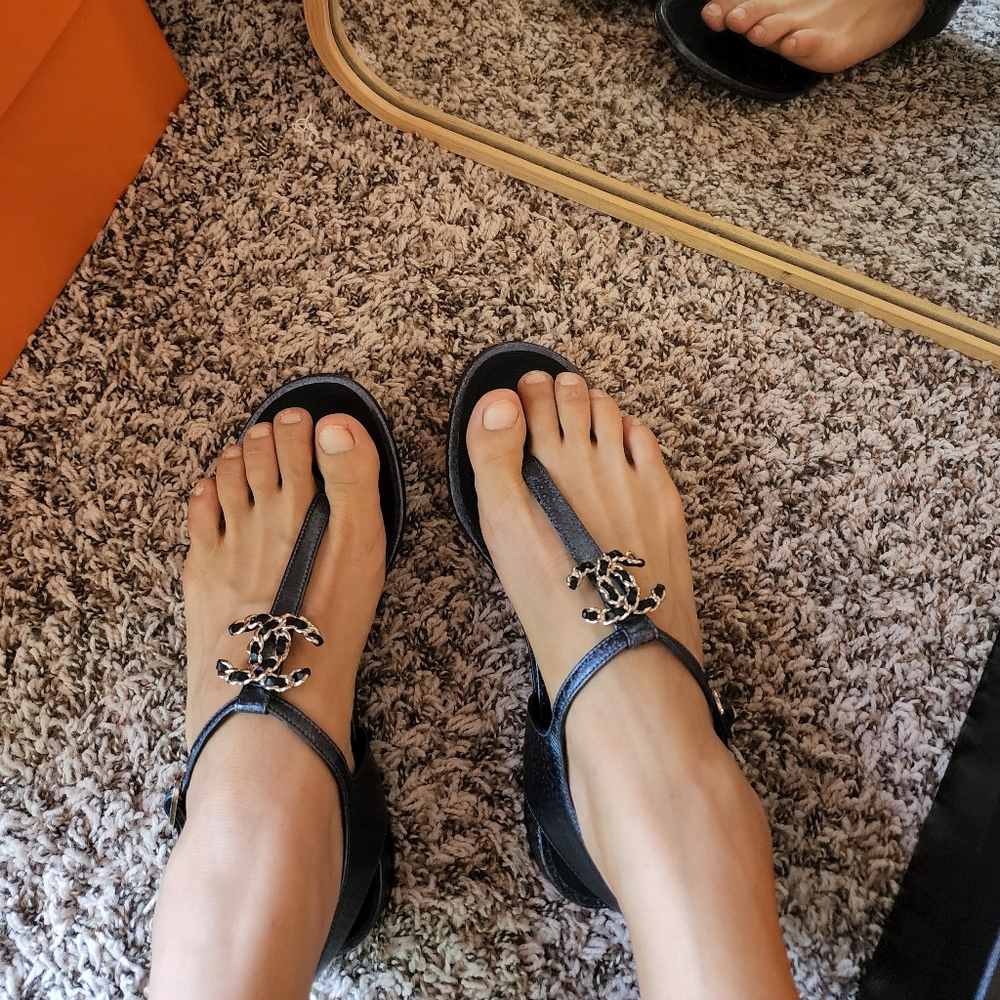 Chanel sandal